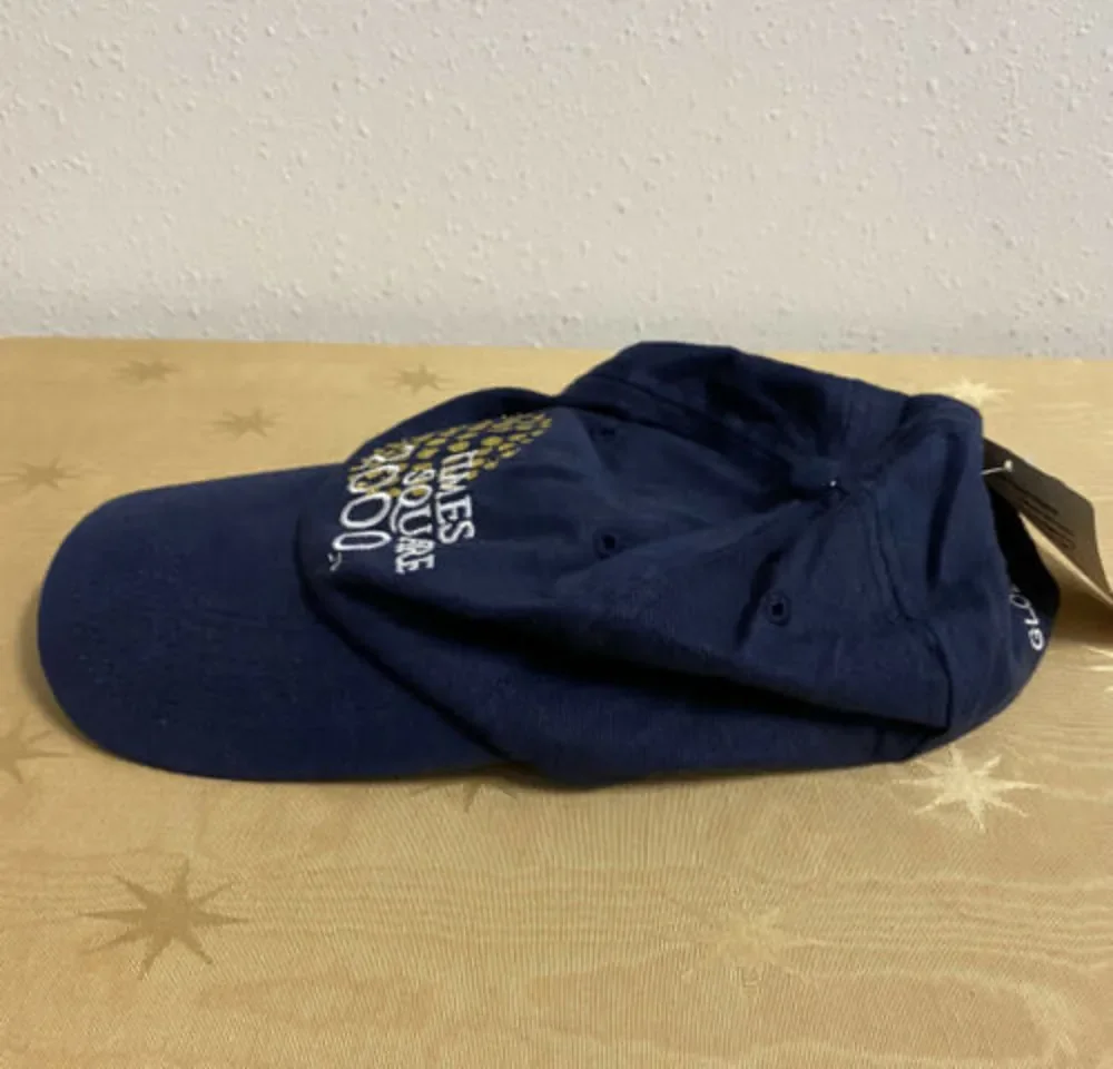 Official Times Square 2000 Hat New With Tags